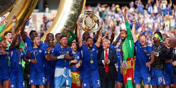 切尔西登顶世界之巅：马雷斯卡的战术魔法完美收官