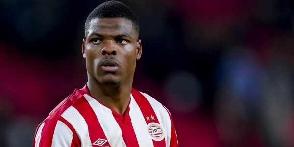 福勒建议邓弗里斯接受心理治疗，斯洛特的个人才华被忽视