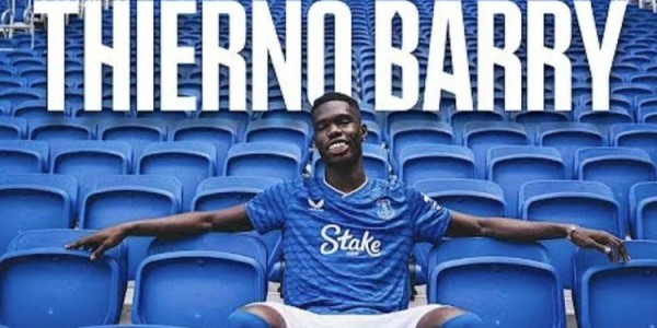 官方：埃弗顿从黄潜签下22岁前锋巴里，据悉费用3500万欧+浮动