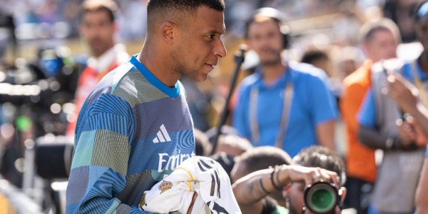 姆巴佩再遇克星！Rashford巴塞罗那新篇章，经典对决再燃战火！